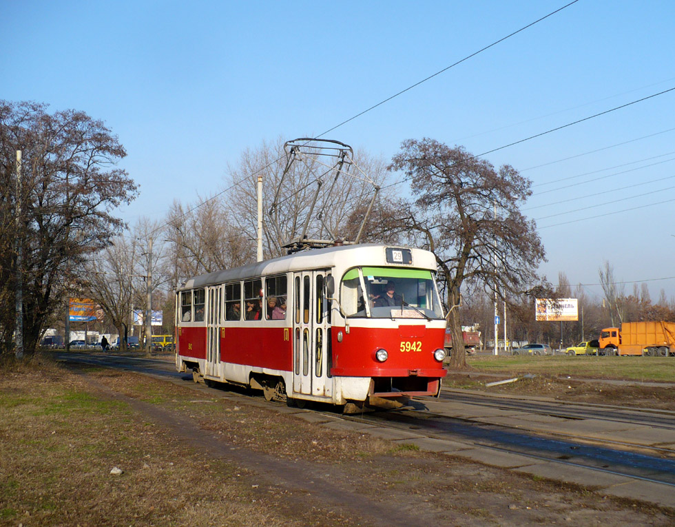 Киев, Tatra T3SU № 5942