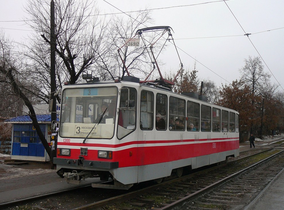 Ижевск, 71-402 № 1300