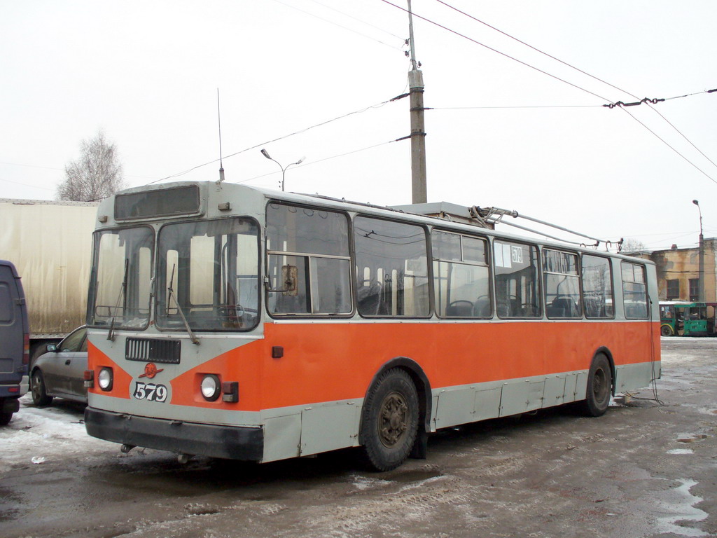 Киров, ЗиУ-682В [В00] № 579