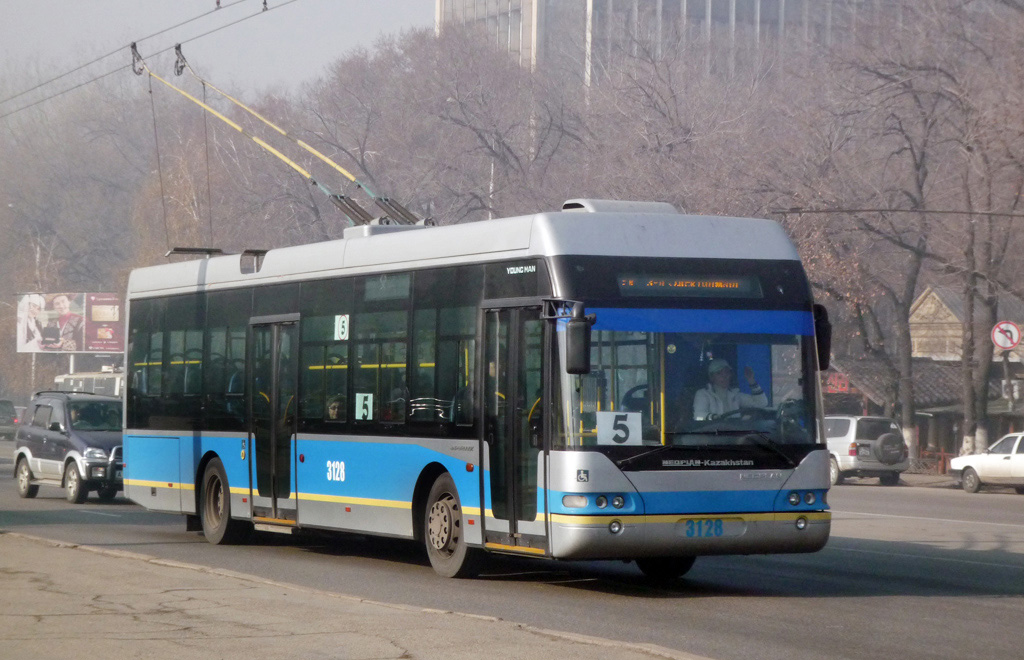 Almaty, YoungMan JNP6120GDZ (Neoplan Kazakhstan) № 3128 Almaty, YoungMan JNP6120GDZ (Neoplan Kazakhstan) № 3128