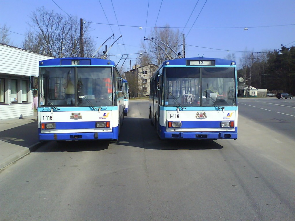 Рига, Škoda 14Tr89/6 № 1-118; Рига, Škoda 14Tr89/6 № 1-119