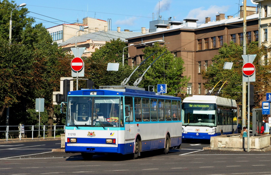 Ryga, Škoda 14Tr89/6 nr. 11210
