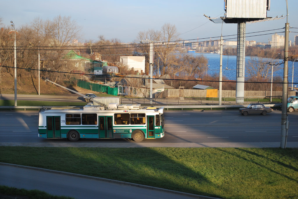 Воронеж, ЗиУ-682Г-016.02 № 319