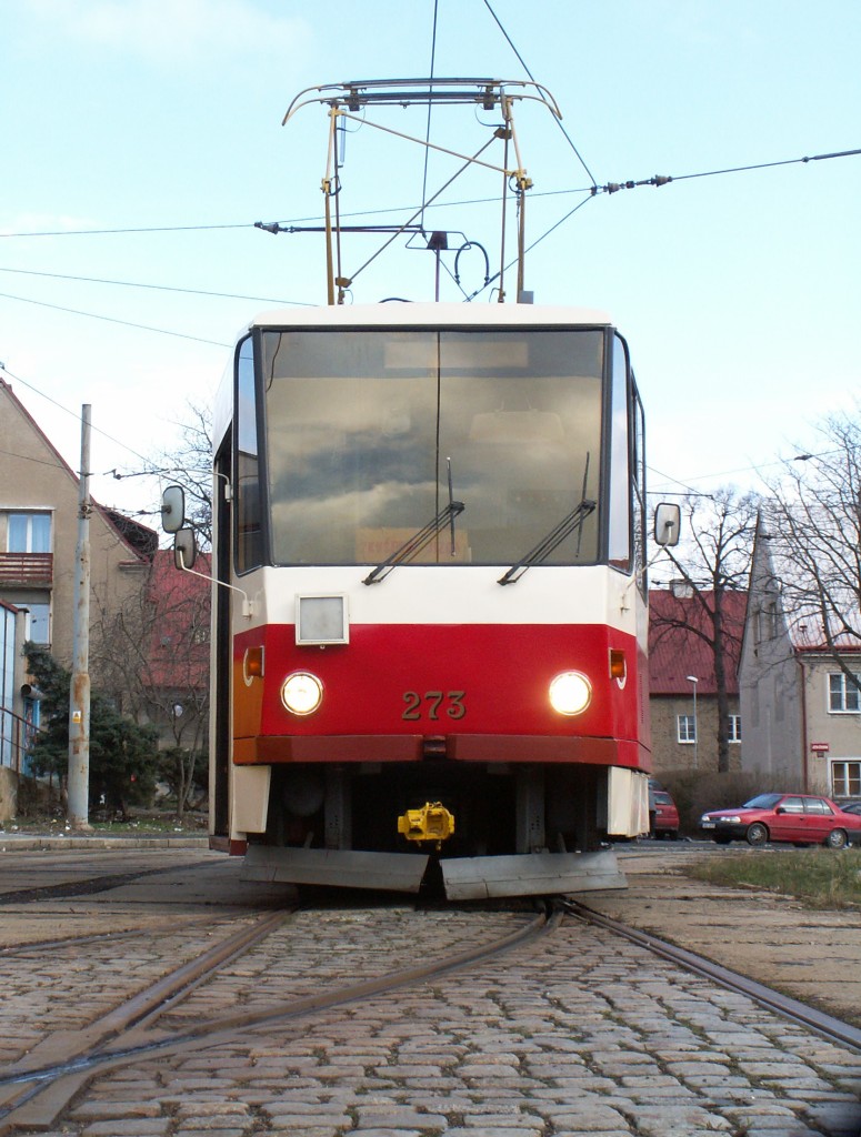 Мост ― Литвинов, Tatra T5B6 № 273