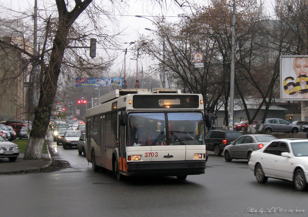 Киев, МАЗ-103Т № 3703