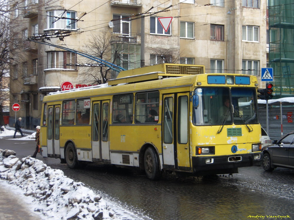 Львов, ЛАЗ-52522 № 047