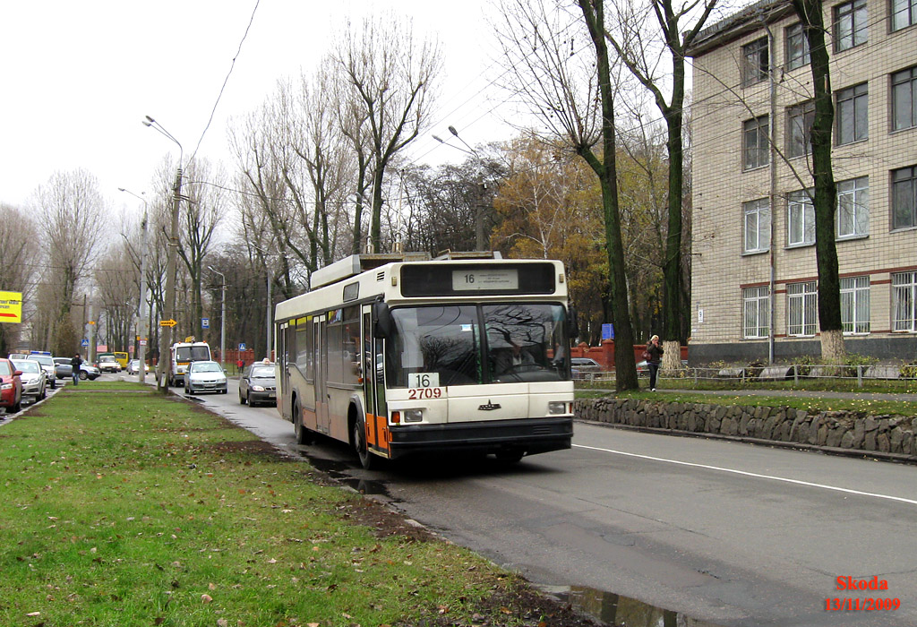 Киев, МАЗ-103Т № 2709