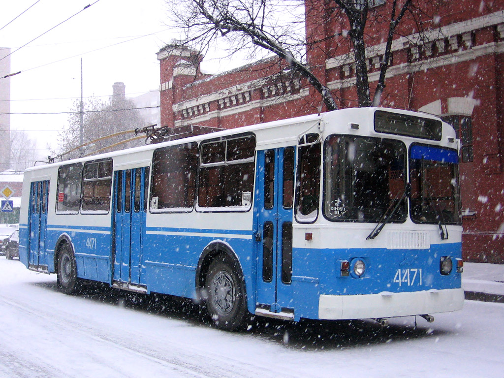 Москва, ЗиУ-682Г-016  [Г0М] № 4471