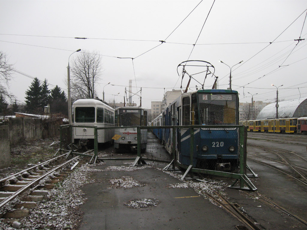 Винница, Tatra KT4SU № 220