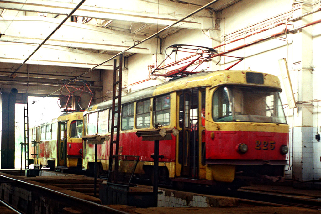 Тверь, Tatra T3SU (двухдверная) № 225