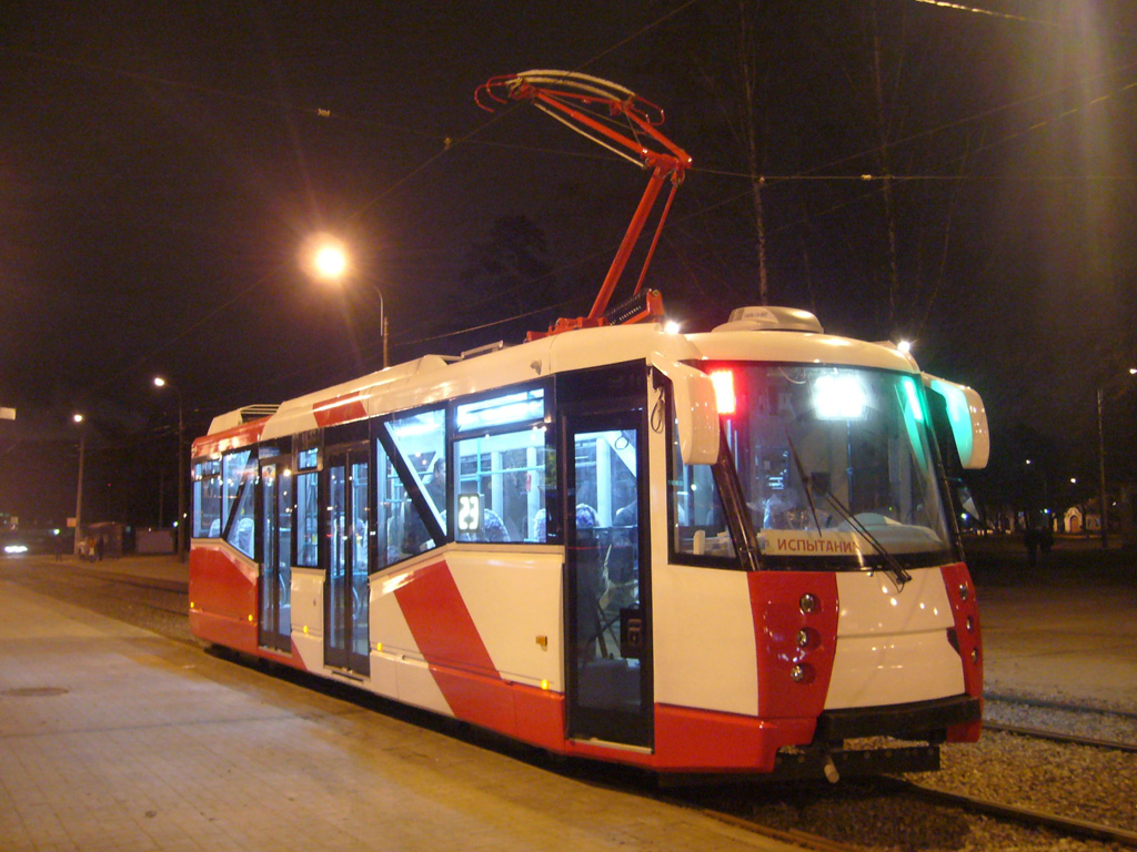 Szentpétervár, 71-153 (LM-2008) — 1417; Szentpétervár — New PTMZ trams