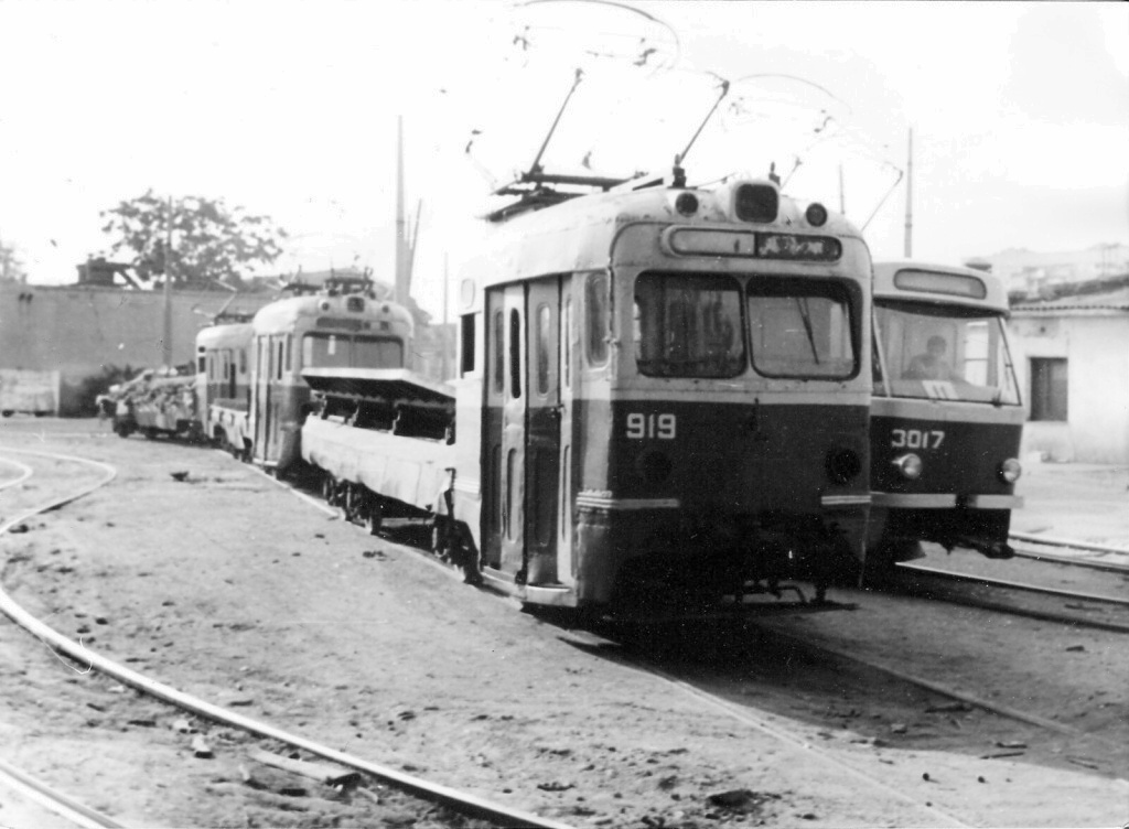 Одесса, МТВ-82 № 919; Одесса, Tatra T3SU (двухдверная) № 3017