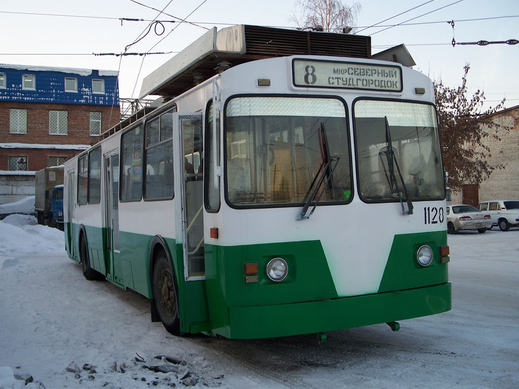 Красноярск, СТ-682Г № 1128