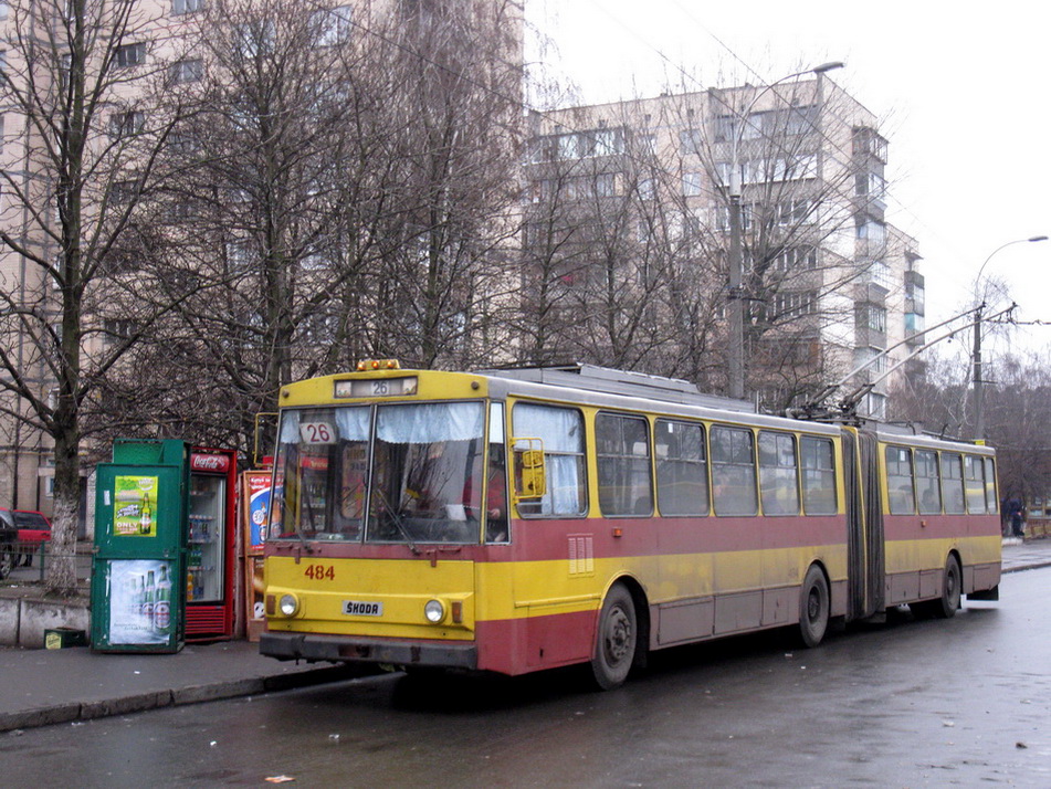Киев, Škoda 15Tr03/6 № 484