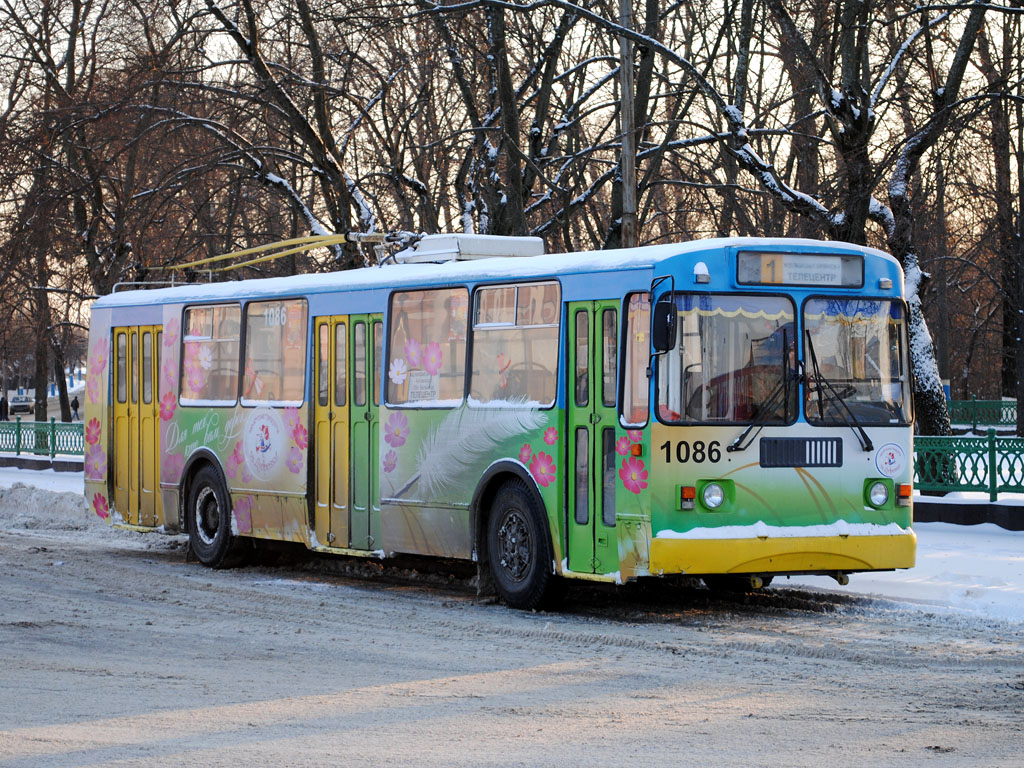 Брянск, ЗиУ-682Г-016 (012) № 1086