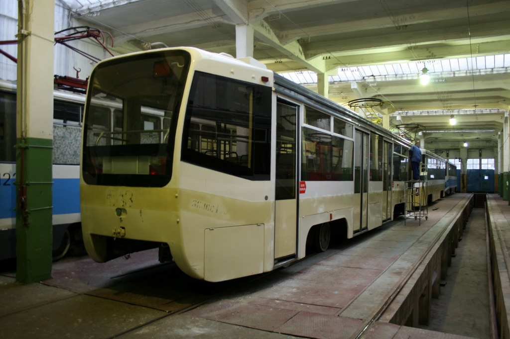 Москва, 71-619А № 1143