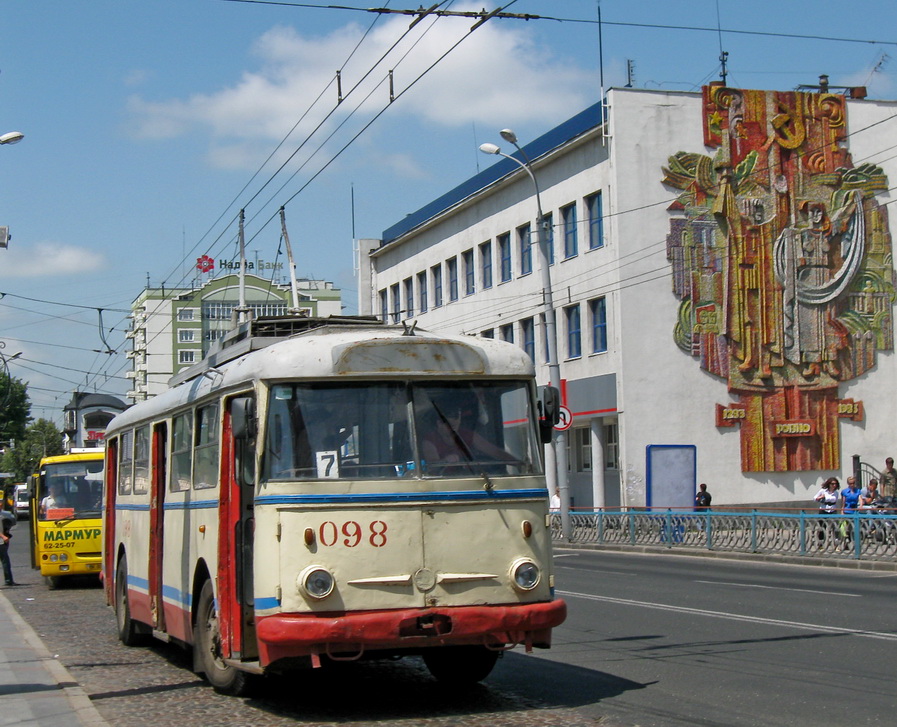 Ровно, Škoda 9TrH29 № 098
