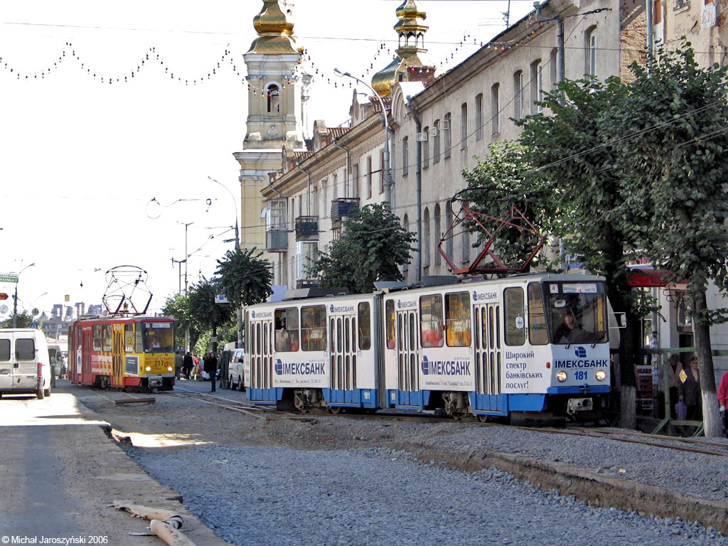 Винница, Tatra KT4SU № 181; Винница, Tatra KT4SU № 217; Винница — Реконструкция трамвайных путей на улице Соборной