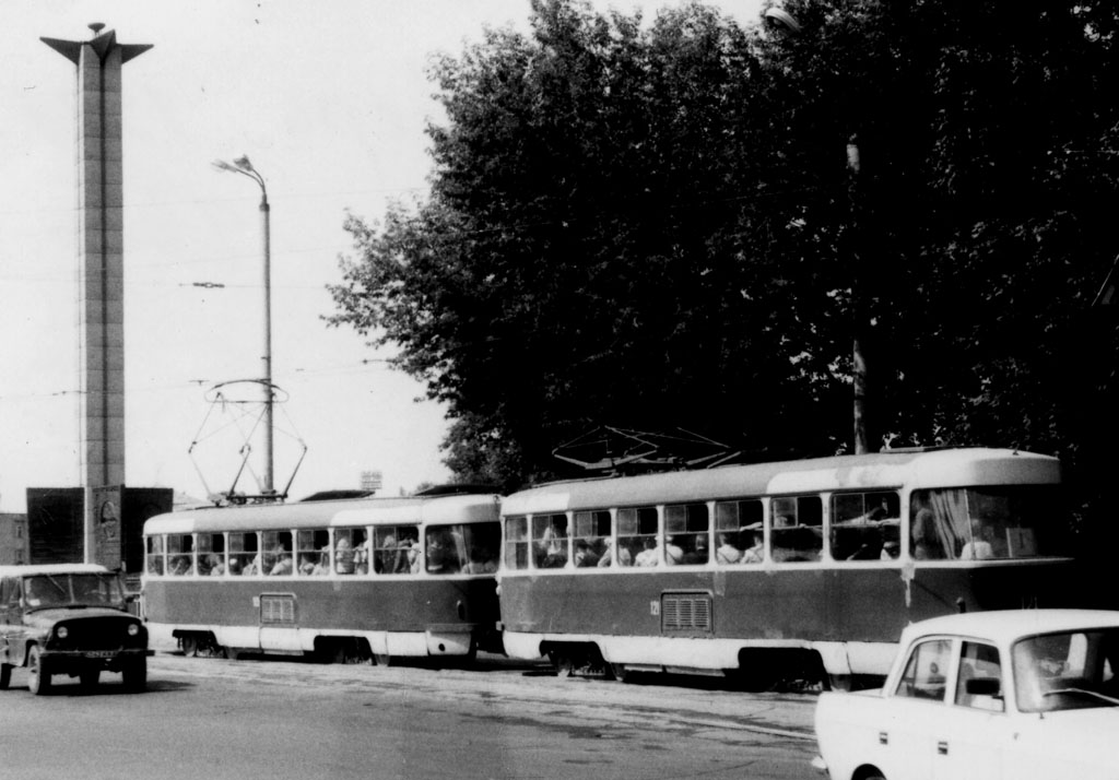 Тверь, Tatra T3SU № 121; Тверь — Старые фотографии (1917—1991)