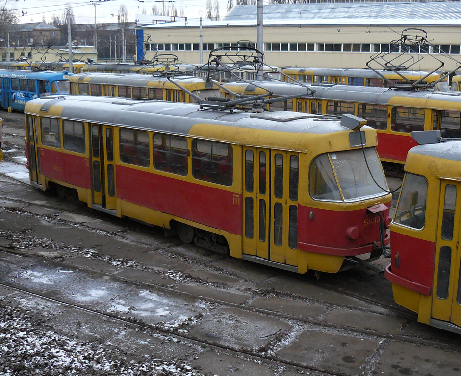 Киев, Tatra T3SU № 5833