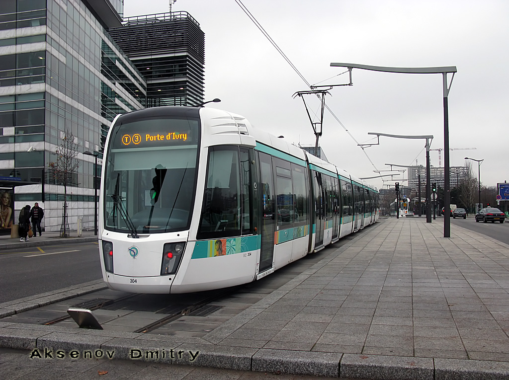 Париж -  Версаль -  Ивелин, Alstom Citadis 402 № 304