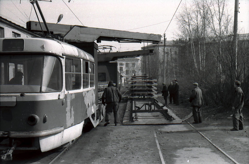 Тверь, Tatra T3SU (двухдверная) № 452; Тверь — Служебные трамваи и специальная техника