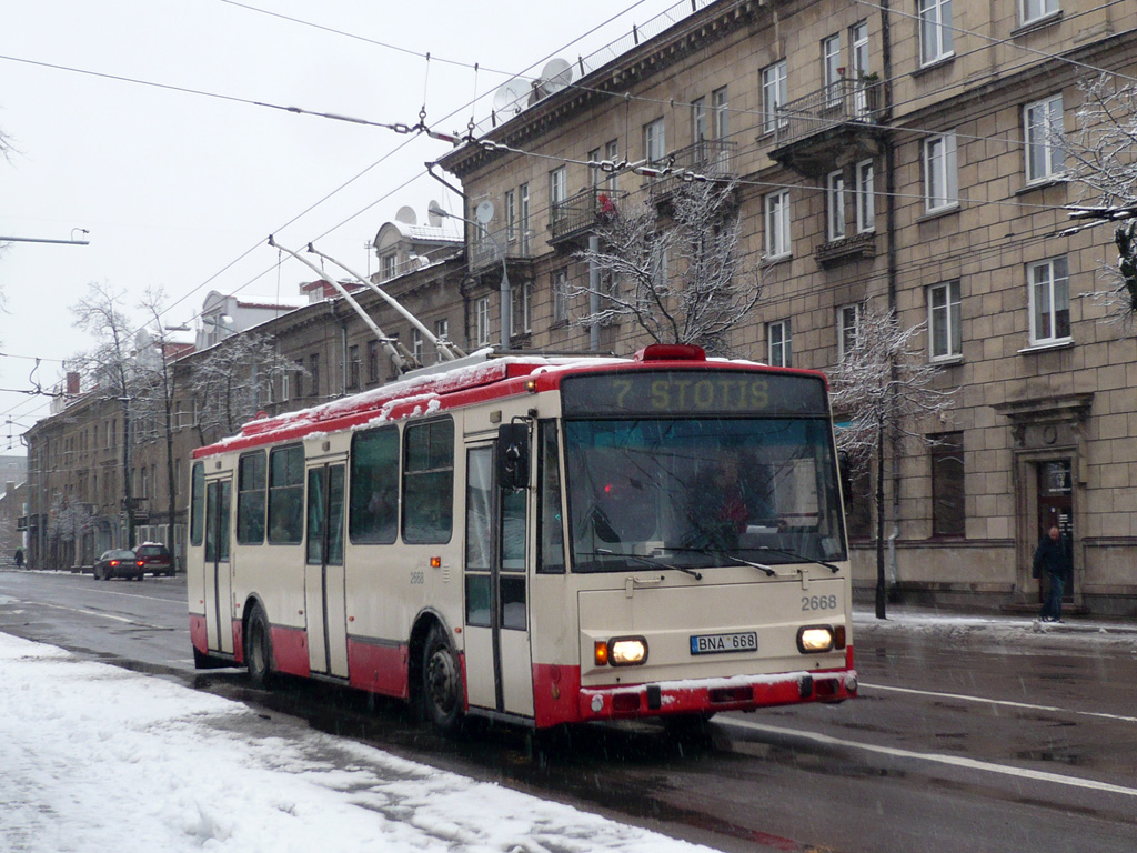 Вильнюс, Škoda 14Tr17/6M № 2668