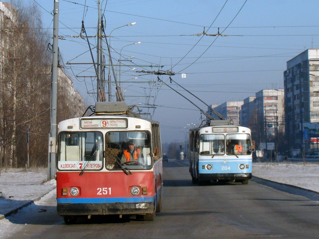 Йошкар-Ола, ЗиУ-682В № 251