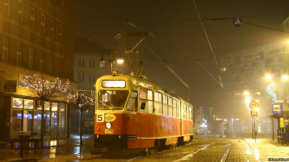 Верхнесилезская агломерация, Konstal 102Na № 137R; Верхнесилезская агломерация — 31.12.2009/01.01.2010 — Новогодная ночь