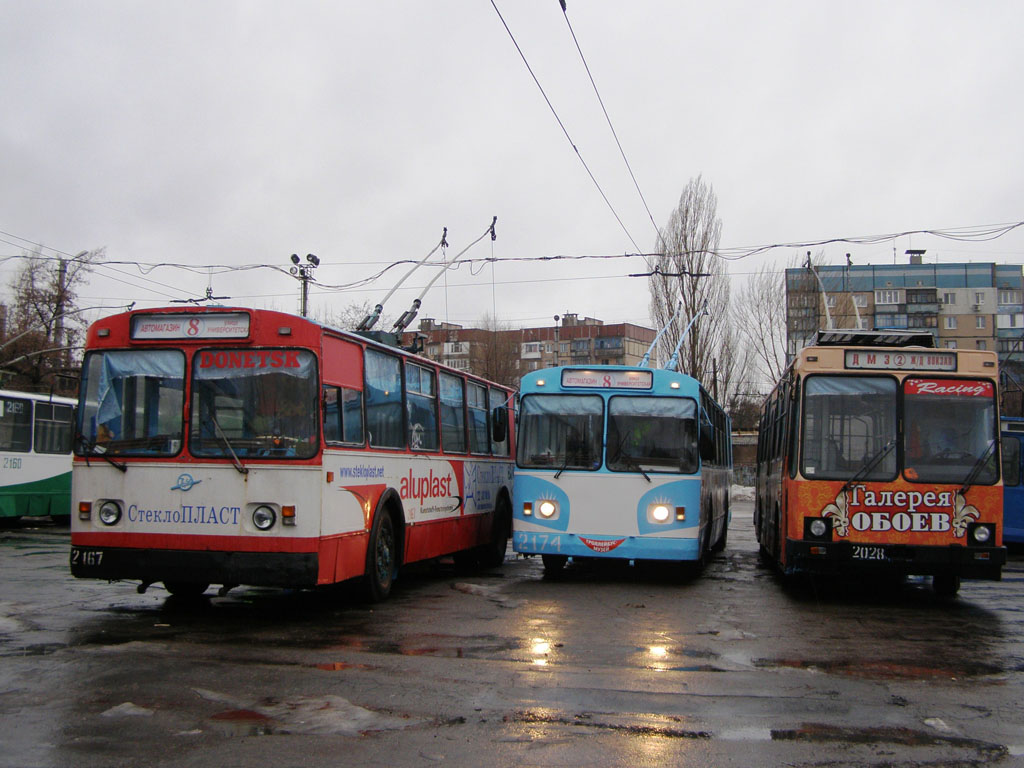 Donețk, ZiU-682V-012 [V0A] Nr. 2167; Donețk, ZiU-682V-012 [V0A] Nr. 2174; Donețk, YMZ T2 Nr. 2028; Donețk — Miscellaneous trolleybus photos