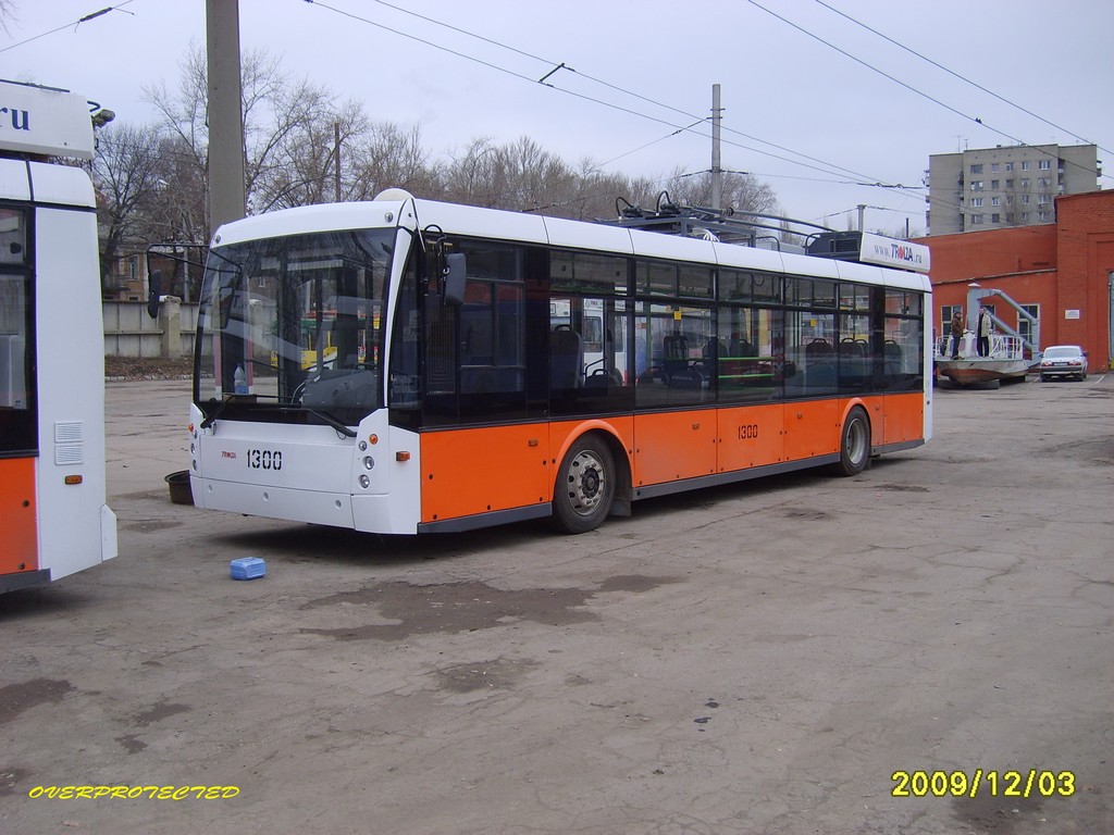 Саратов, Тролза-5265.00 «Мегаполис» № 1300