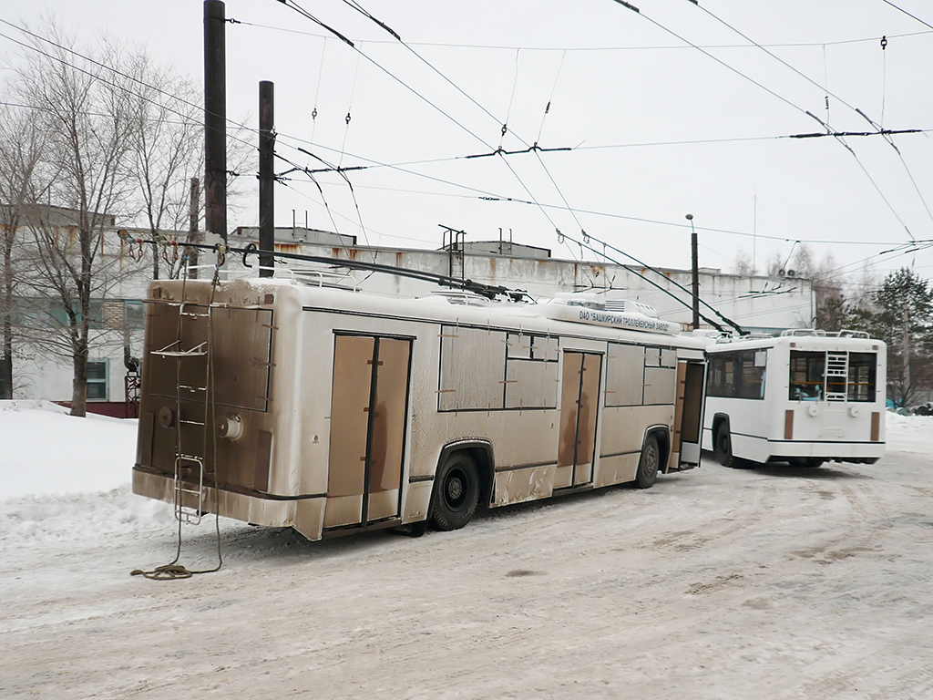 Novokujbyshevsk, BTZ-52764R № 025; Novokujbyshevsk — Presentation of new trolleybuses BTZ-52764R (31.12.2009)