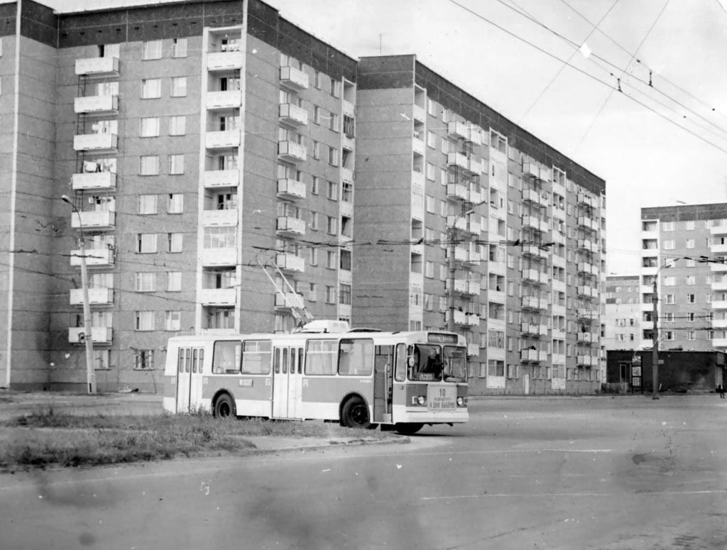Ижевск, ЗиУ-682В [В00] № 2062; Ижевск — Старые фотографии