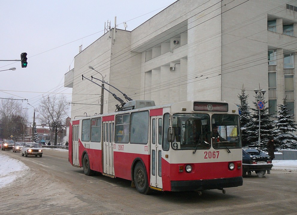 იჟევსკი, ZiU-682V [V00] № 2067