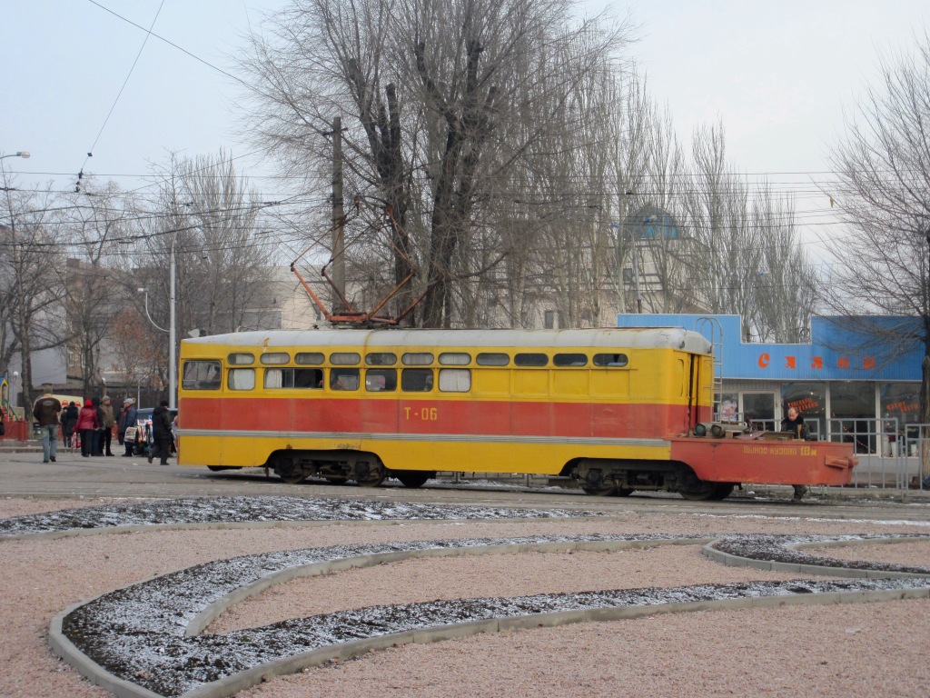 Донецк, МТВ-82 № Т-06; Донецк — Разные трамвайные фотографии Донецк, МТВ-82 № Т-06; Донецк — Разные трамвайные фотографии