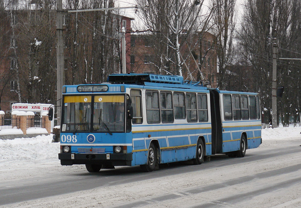 Белая Церковь, ЮМЗ Т1 № 098