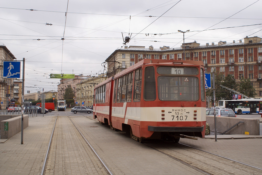 Санкт-Петербург, 71-147К (ЛВС-97К) № 7107