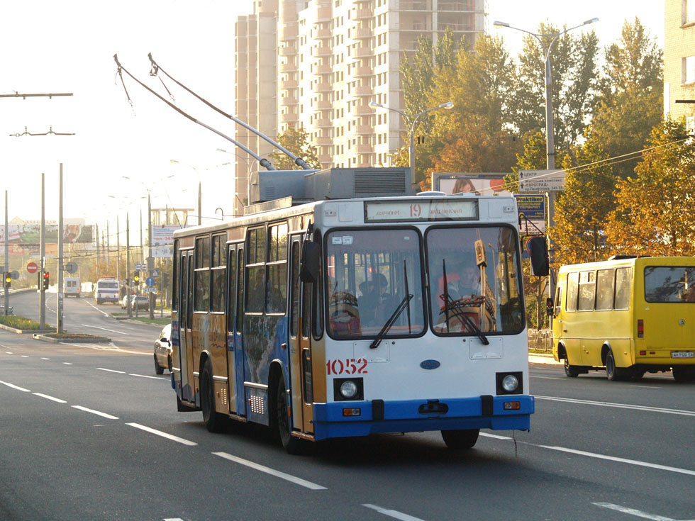Донецьк, ЮМЗ Т2 мод. 7 № 1052