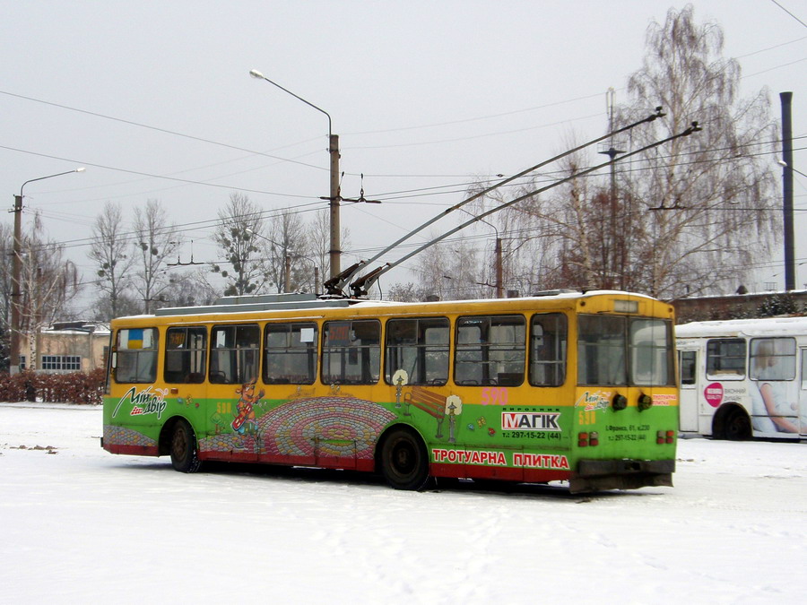 Львов, Škoda 14Tr11/6 № 590