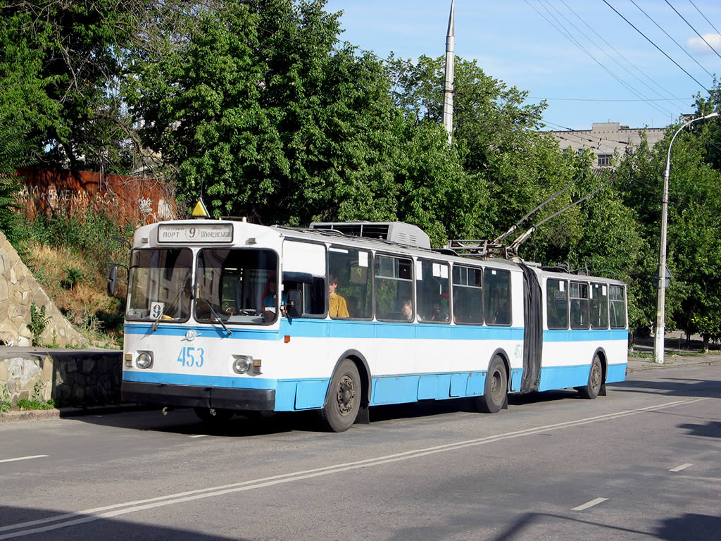 Cherson, ZiU-683V01 č. 453