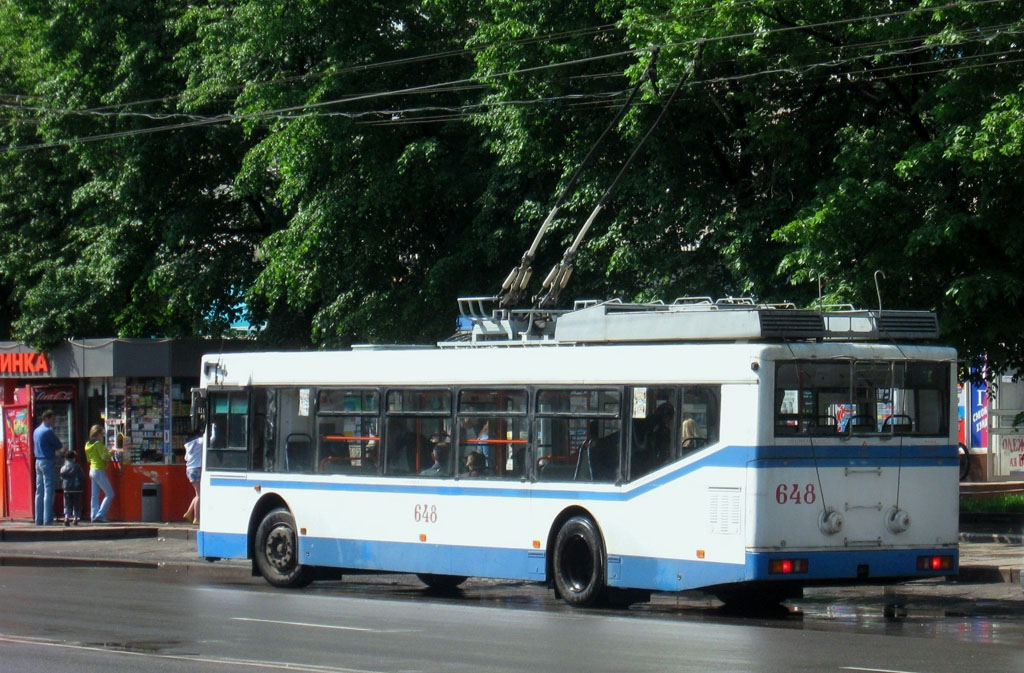 Кривой Рог, ЮМЗ E186 № 648