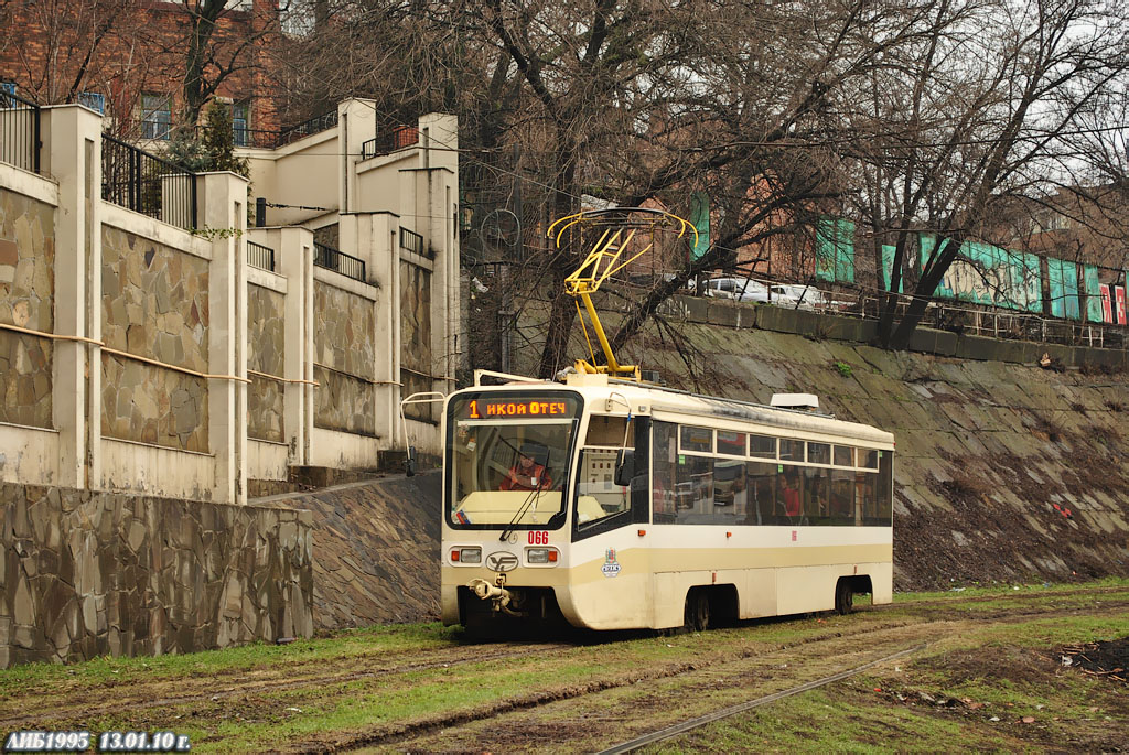 Rostov-na-Donu, 71-619KU № 066