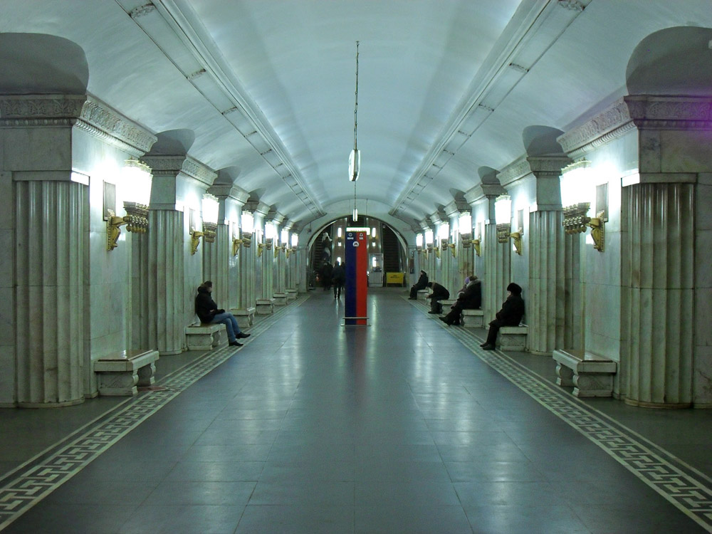 Москва — Метрополитен — [3] Арбатско-Покровская линия