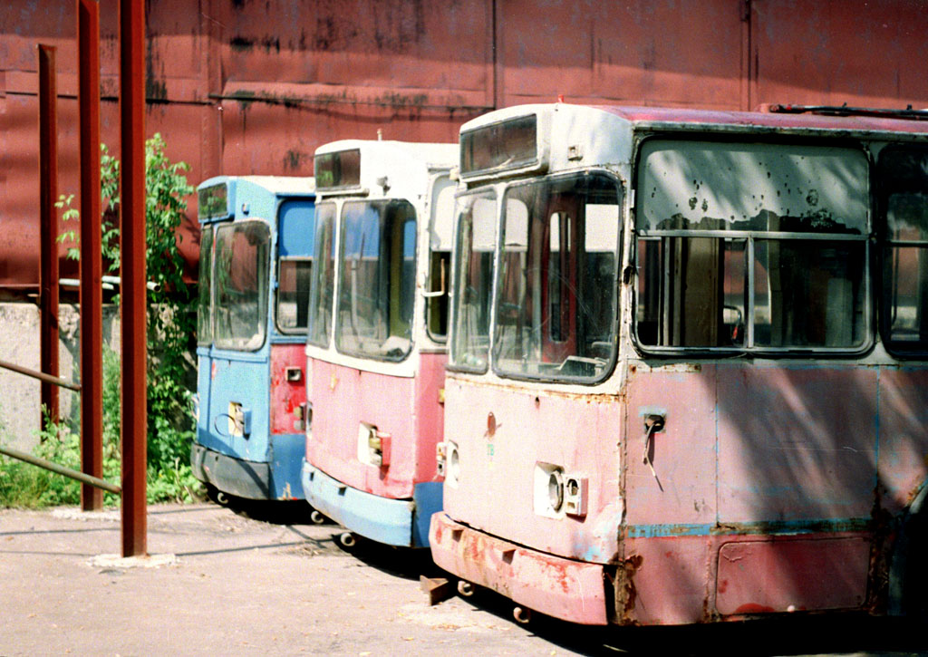 Tver, ZiU-682V [V00] č. 88; Tver, ZiU-682V [V00] č. 93; Tver, ZiU-682V č. 51