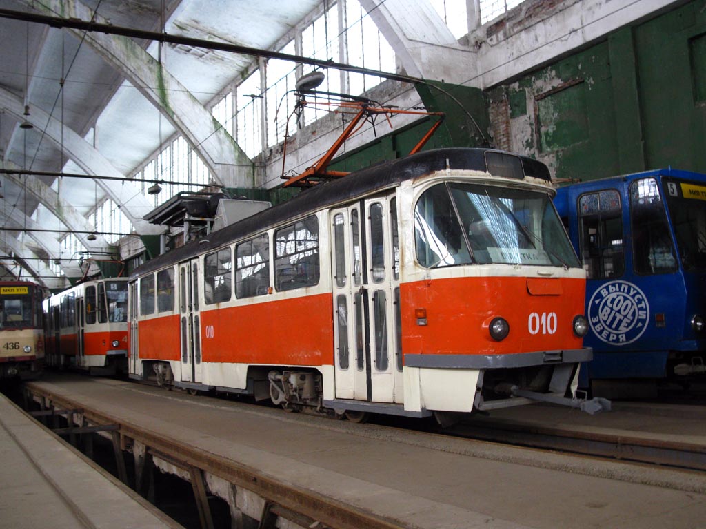 Kaliningrad, Tatra T4SU # 010