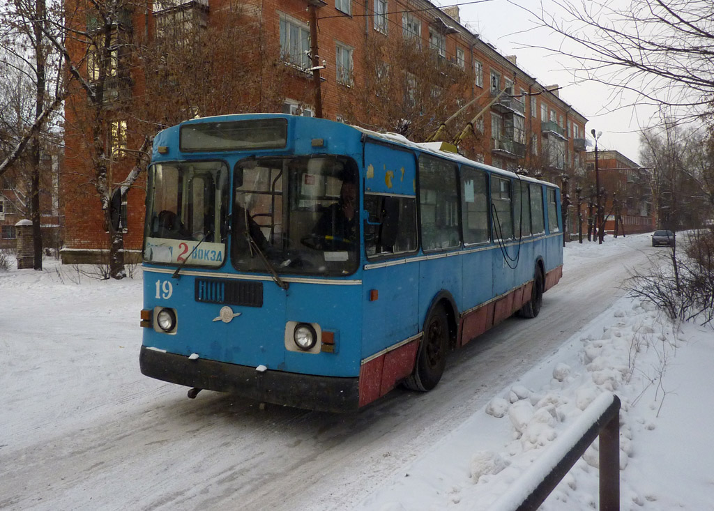Тверь, ЗиУ-682Г10 № 19