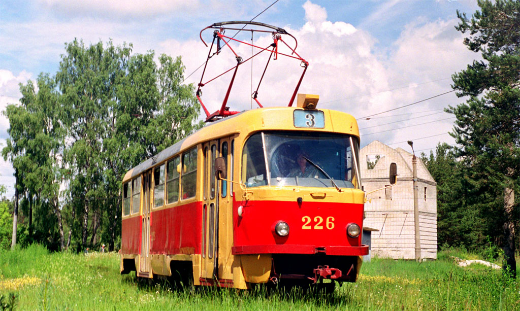 Тверь, Tatra T3SU № 226; Тверь — Тверской трамвай в начале 2000-х гг. (2002 — 2006 гг.) Тверь, Tatra T3SU № 226; Тверь — Тверской трамвай в начале 2000-х гг. (2002 — 2006 гг.)