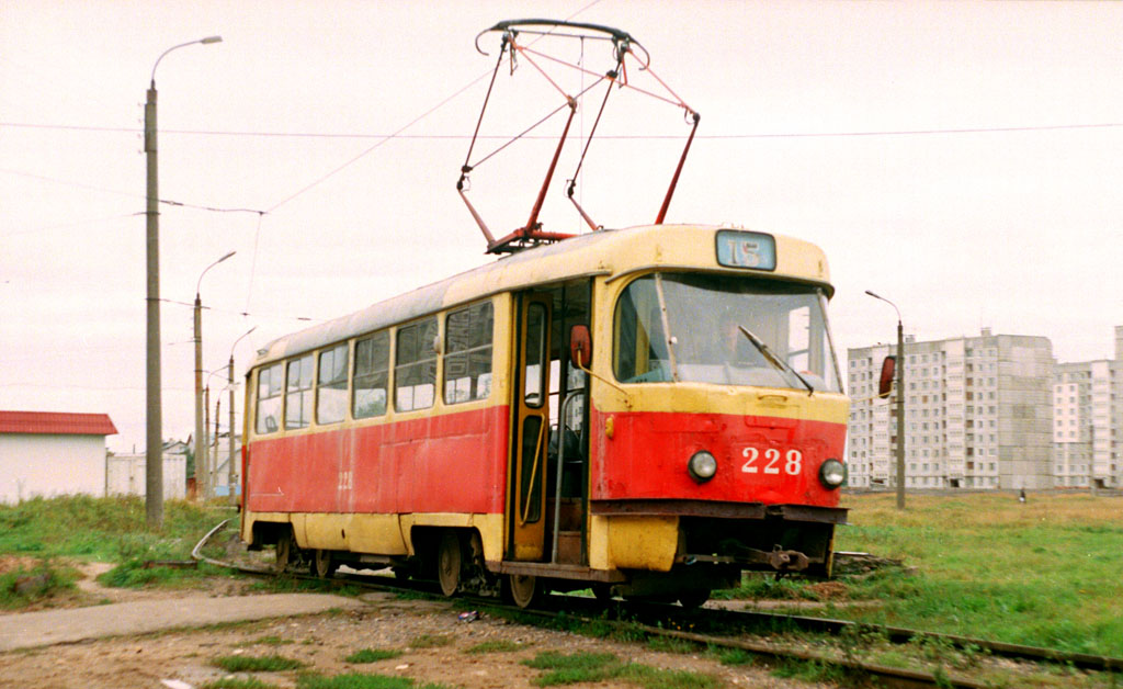 Тверь, Tatra T3SU (двухдверная) № 228; Тверь — Тверской трамвай в начале 2000-х гг. (2002 — 2006 гг.)