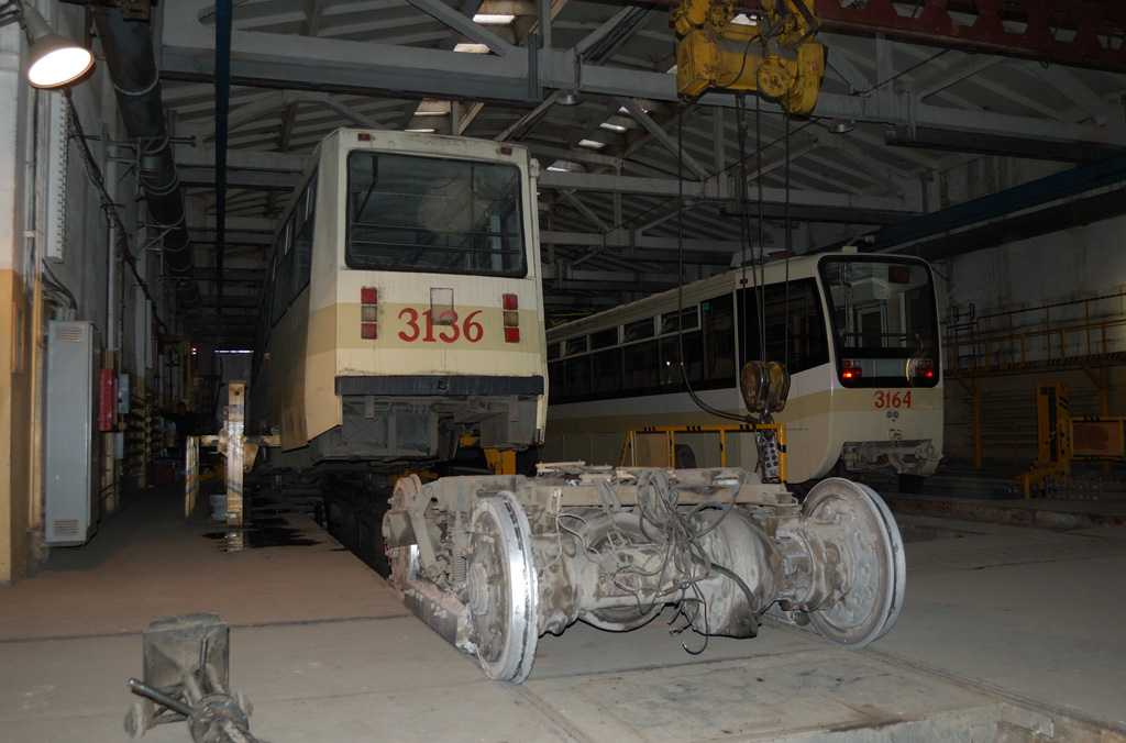 Магнитогорск, 71-605 (КТМ-5М3) № 3136; Магнитогорск, 71-619КТ № 3164; Магнитогорск — Трамвайное депо № 3