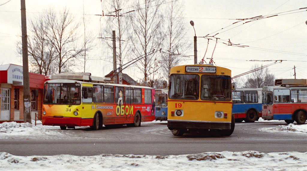 Тверь, ВЗТМ-5284 № 34; Тверь, ЗиУ-682В № 19